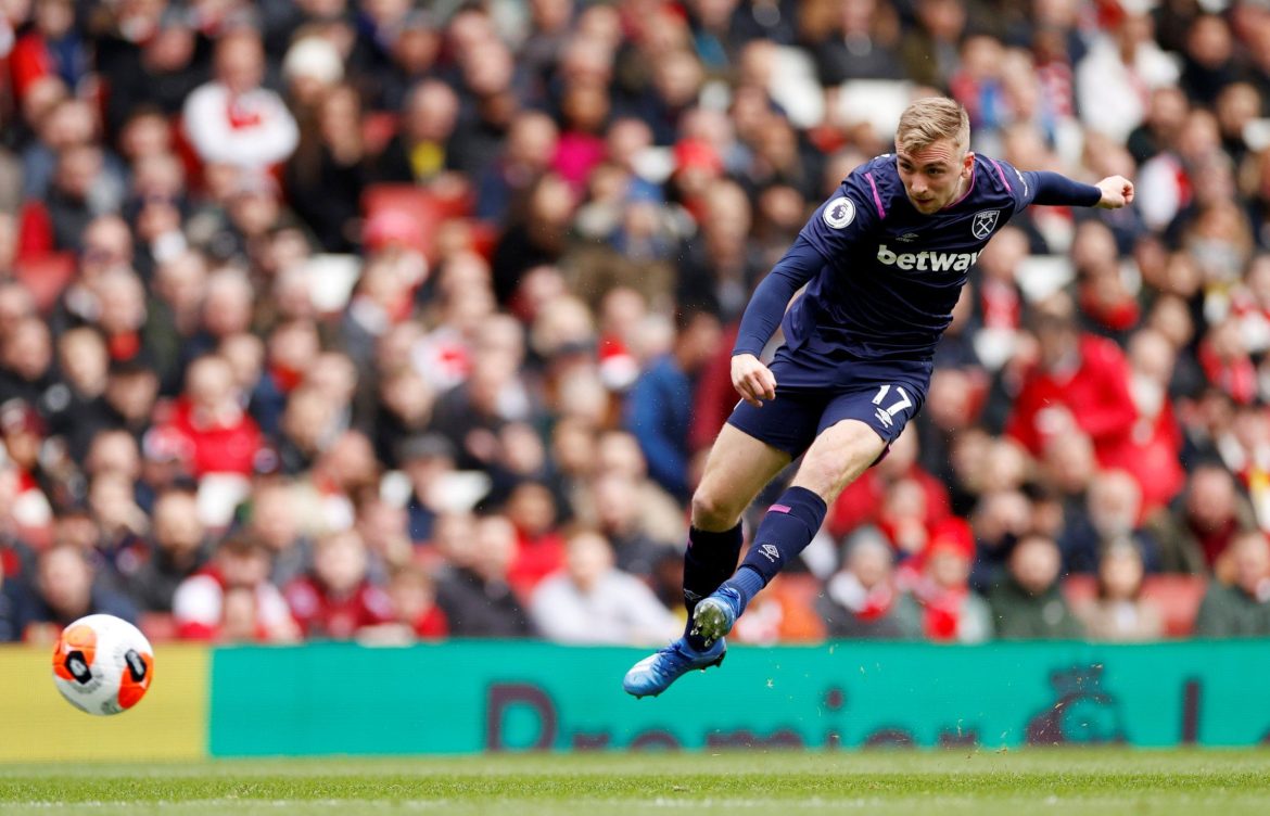 Phil Hay reveals how close Leeds were to Jarrod Bowen